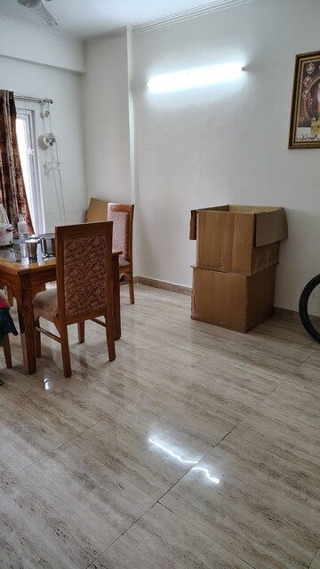 Living Room in 3.5 BHK Apartment at Amrapali Centurian Park, Tech Zone 4 Greater Noida – for Sale