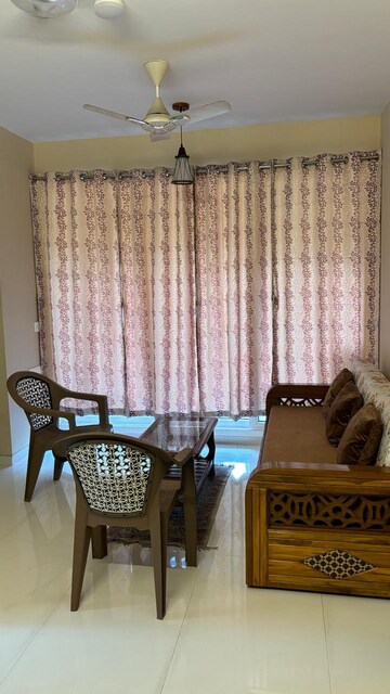 Living Room in 1 BHK Apartment at Sindhi Society, Chembur – for Rent