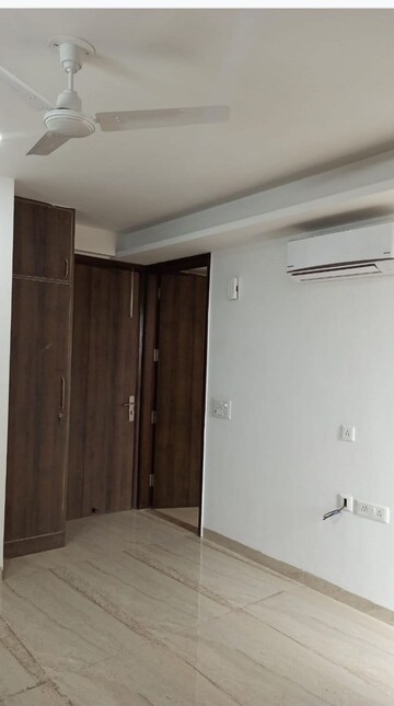 Room in 1 BHK Apartment at Gundecha Woods, Palghar – for Sale