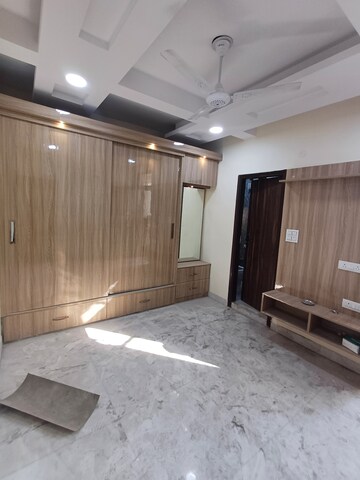 Staircase in 2.5 BHK Builder Floor at Ramesh Nagar – for Rent