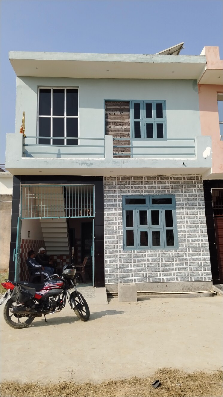 Exterior View, rohta road 3 Bedroom 70 Sq.Yd. Independent House In Rohta Road Meerut 7915824