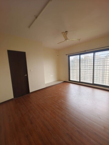 2 BHK Apartment For Rent in Acme Ozone, Manpada