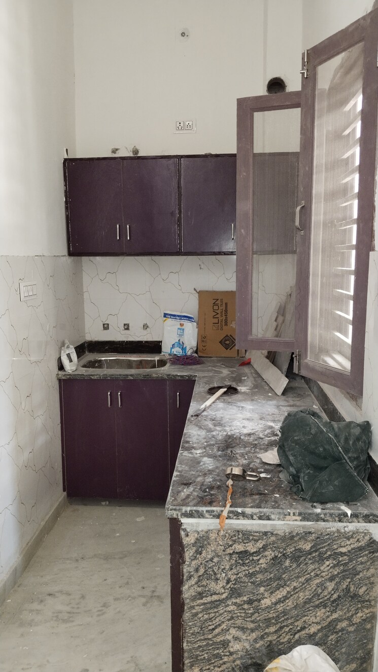 Kitchen, sardhana road 2.5 Bedroom 60 Sq.Mt. Independent House In Sardhana Road Meerut 7915883
