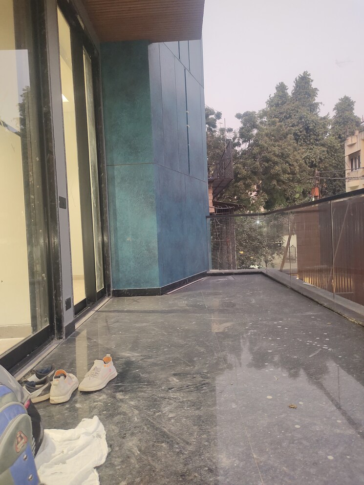 Swimming Pool, greater kailash i 3 Bedroom 1800 Sq.Ft. Builder Floor In Greater Kailash I Delhi 7915923