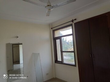 Room in 3 BHK Apartment at RKM Springdale Tower II, Lohgarh – for Rent