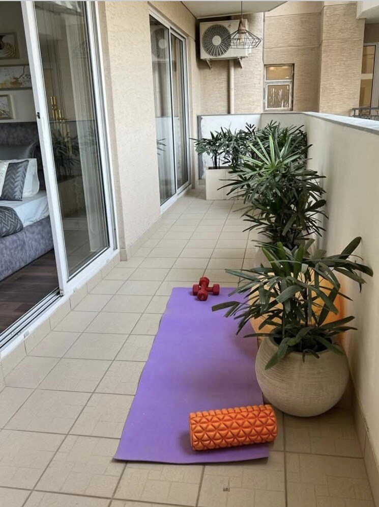 Balcony, bestech-park-view-altura 4 Bedroom 2675 Sq.Ft. Apartment In Sector 79 Gurgaon 7915965