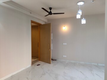 Room in 2 BHK Apartment at M3M Skywalk, Sector 74 – for Rent