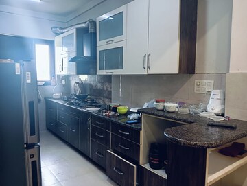 Kitchen in 1 BHK Apartment at Sector 57 – for Rent