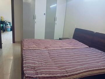 Bedroom in 1 BHK Apartment at Sector 57 – for Rent