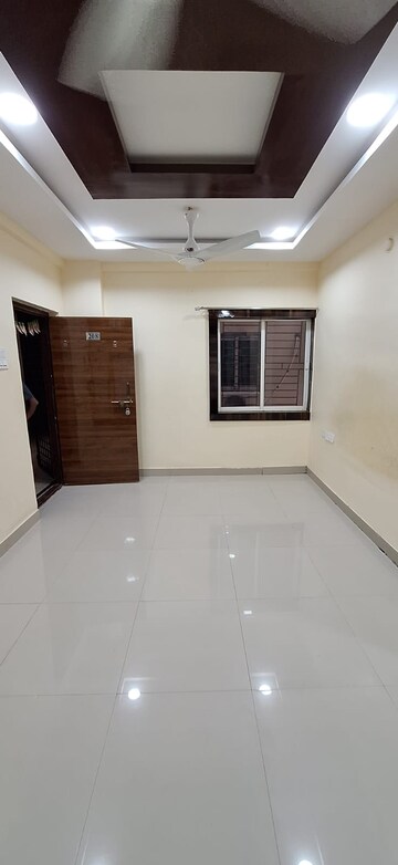 Room in 2 BHK Apartment at Chitrapuri Colony, Manikonda – for Rent