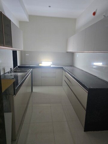 Master Bedroom in 2 BHK Apartment at L & T Seawoods Residences Phase 1 Part A, Seawoods – for Rent