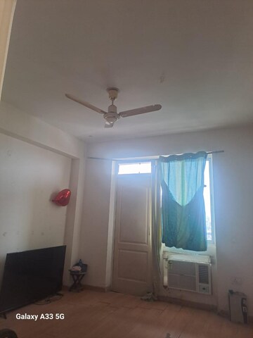 Living Room in 2 BHK Apartment at Bestech Park View Residency, Sector 3 – for Rent