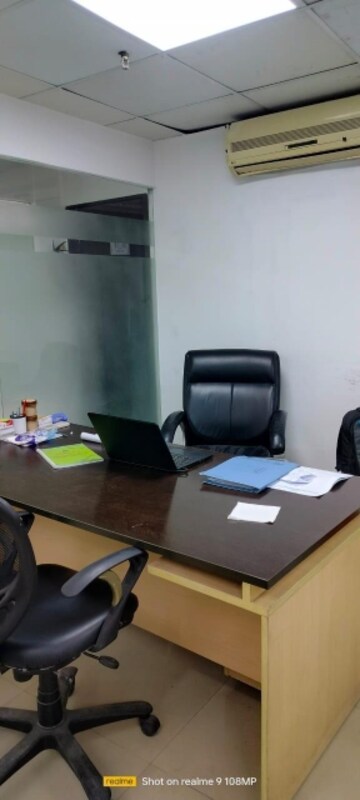  Office Space For Rent in Laxmi Nagar