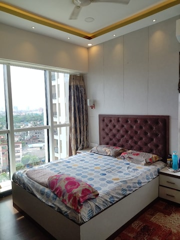 Bedroom in 3 BHK Apartment at Meharia Windsor Woods, Picnic Garden – for Rent