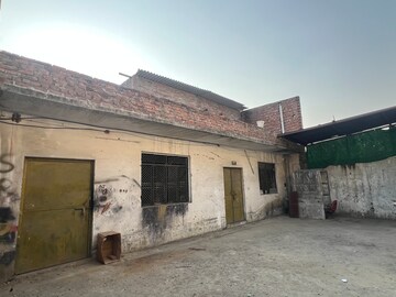  Warehouse – Exterior View View at Kanth Road - for Rent