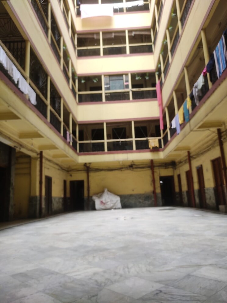 Exterior View, girish park Commercial Showroom 31000 Sq.Ft. In Girish Park Kolkata 7916137