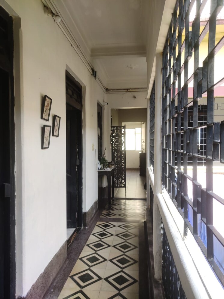 undefined, girish park Commercial Showroom 31000 Sq.Ft. In Girish Park Kolkata 7916137