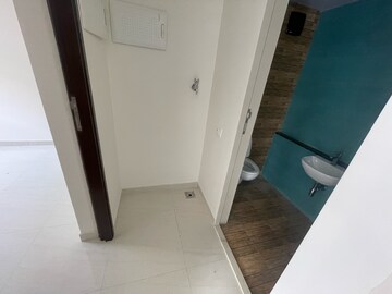 Bathroom in 1 BHK Apartment at Lodha Quality Home Tower 2, Balkum Pada – for Rent