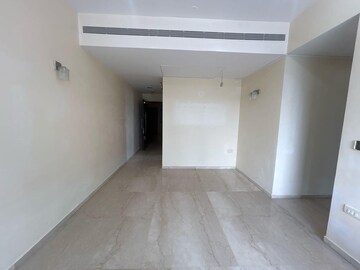 Room in 3 BHK Apartment at Lodha Grandeur, Prabhadevi – for Sale