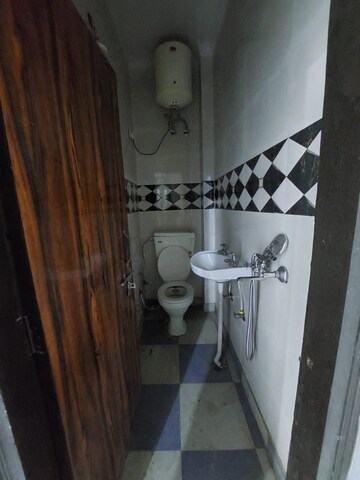 Bathroom in 1 RK Builder Floor at Govindpuri – for Rent