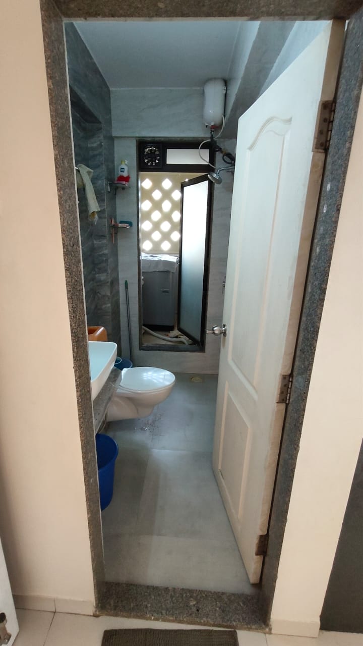 2 BHK Apartment For Sale in Subhangi Chs