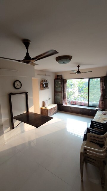 Master Bedroom in 2 BHK Apartment at Mulund East – for Sale