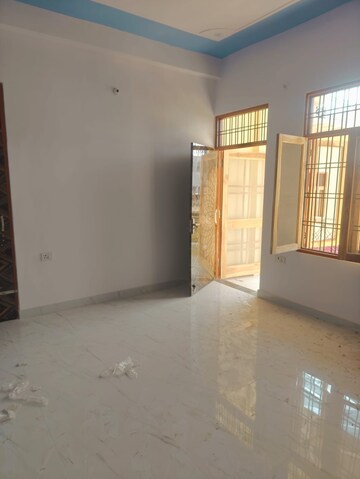 Room in 2 BHK Builder Floor at Indira Nagar – for Rent