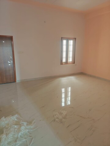 Room in 2 BHK Builder Floor at Indira Nagar – for Rent