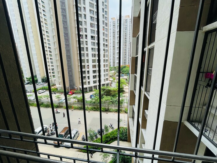 Exterior View, lodha-quality-home-tower-5 1 Bedroom 338 Sq.Ft. Apartment In Balkum Pada Thane 7916218
