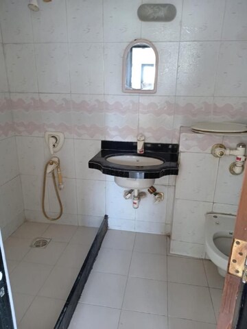Attached Bathroom in 3 BHK Apartment at Bandra West – for Rent