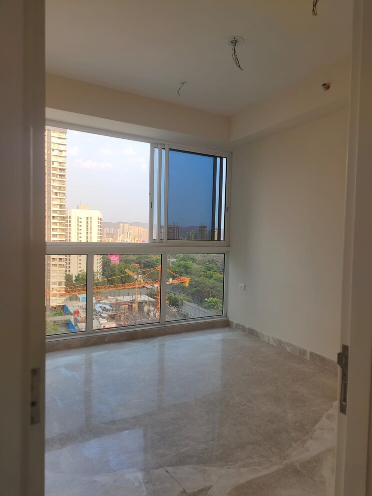 Room, tata-serein 4 Bedroom 1800 Sq.Ft. Apartment In Pokhran Road No 2 Thane 7916237