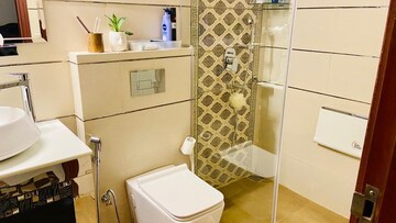 Bathroom in 3 BHK Builder Floor at Eros Rosewood City, Sector 49 – for Rent