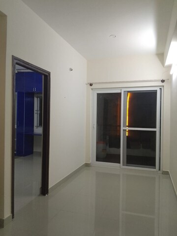 Room in 2 BHK Apartment at Whitefield – for Rent