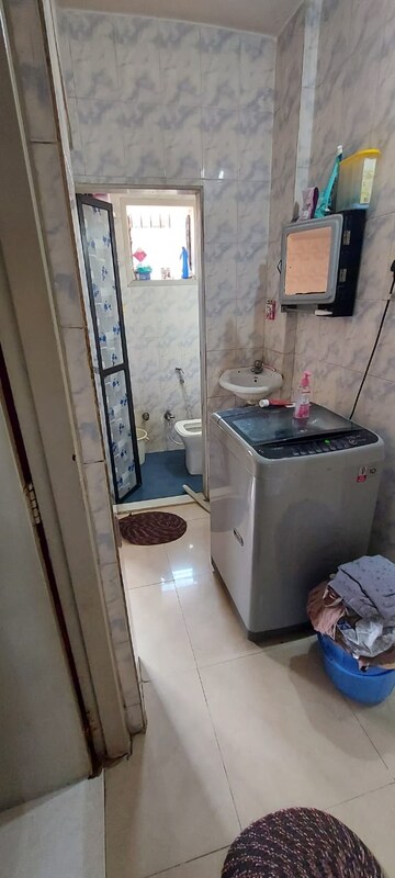 Bathroom in 1 BHK Apartment at Nisarg CHS Seawoods, Seawoods – for Rent