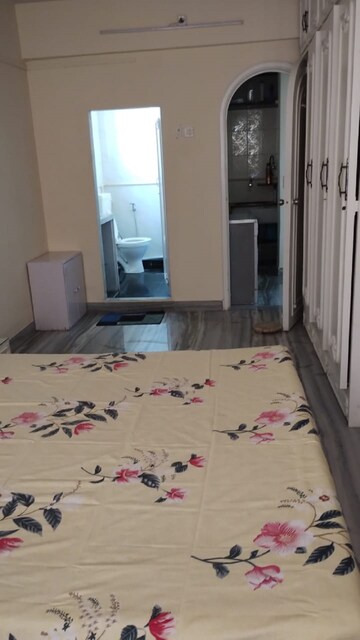 Bedroom in 2 BHK Apartment at Bandra West – for Rent