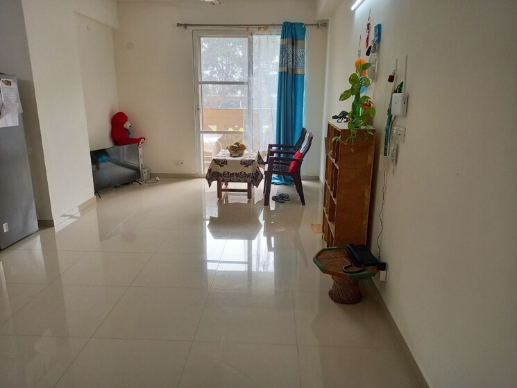 Living Room, dlf-express-greens 2.5 Bedroom 1622 Sq.Ft. Apartment In Sector 91 Gurgaon 7916303