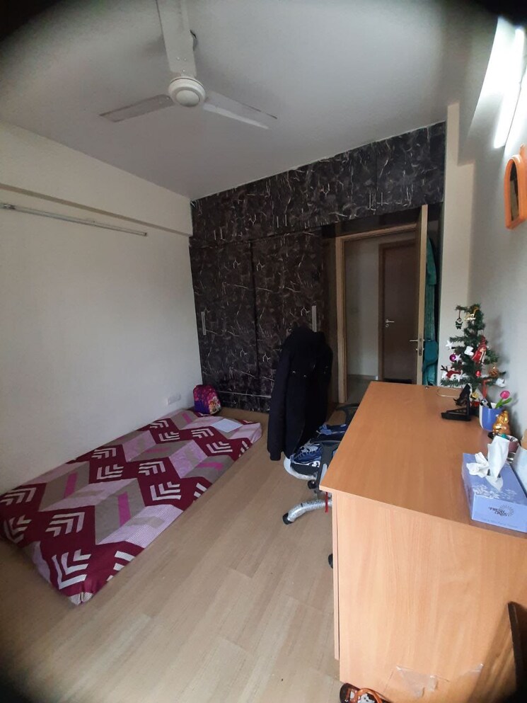 Bedroom, dlf-express-greens 2.5 Bedroom 1622 Sq.Ft. Apartment In Sector 91 Gurgaon 7916303