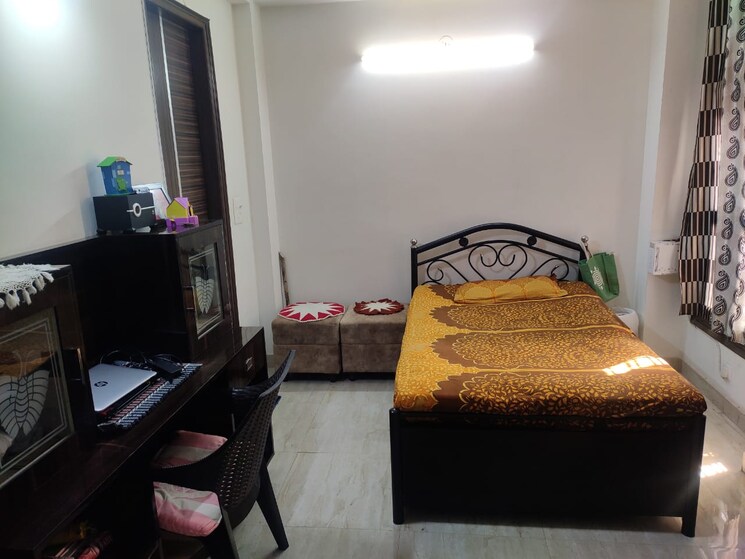 Living Room, akd-tower 3 Bedroom 600 Sq.Yd. Builder Floor In Sector 14 Gurgaon 7916309