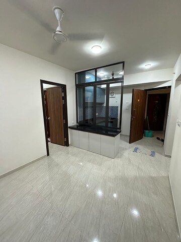 Room in 2 BHK Apartment at Lodha Quality Home Tower 5, Balkum Pada – for Sale