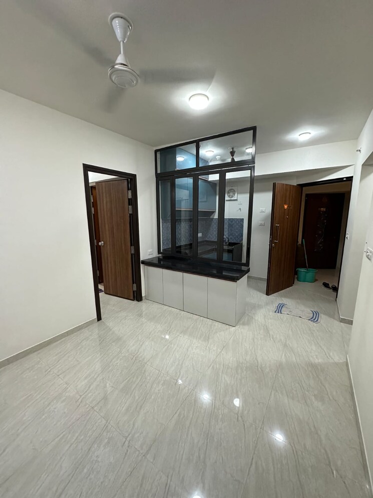 Room, lodha-quality-home-tower-5 2 Bedroom 554 Sq.Ft. Apartment In Balkum Pada Thane 7916322