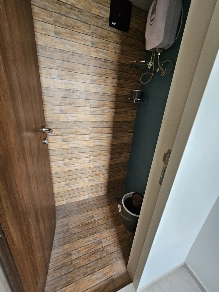 Bathroom, lodha-quality-home-tower-5 2 Bedroom 554 Sq.Ft. Apartment In Balkum Pada Thane 7916322