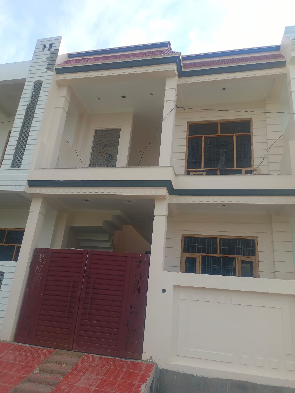 3 BHK + Pooja Room,Study Room Independent House For Sale in Uniword City 