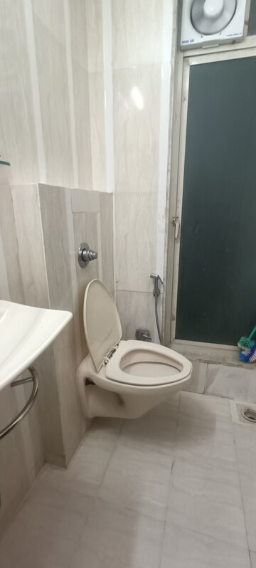 Bathroom in 2 BHK Apartment at Crystal Plaza Santacruz, Santacruz East – for Rent