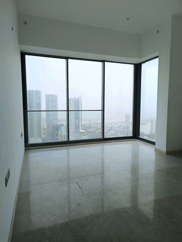 Room in 4 BHK Apartment at Rustomjee Crown, Prabhadevi – for Sale