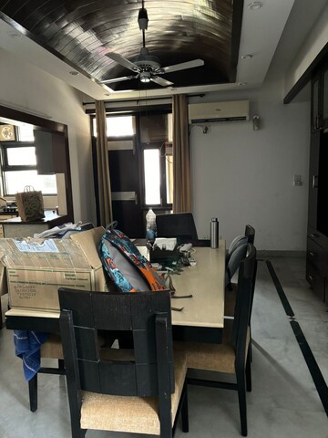 Master Bedroom in 3.5 BHK Apartment at Swaran Villa Friends Apartments, Sector 52 – for Rent