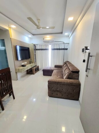 2 BHK Apartment For Rent in Gundecha Trillium Kandivali East Mumbai  7916428