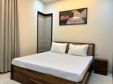 Bedroom in 3 BHK Builder Floor at Ansal Plaza Sector-23, Sector 23 – for Rent