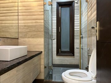 Bathroom in 3 BHK Builder Floor at Ansal Plaza Sector-23, Sector 23 – for Rent