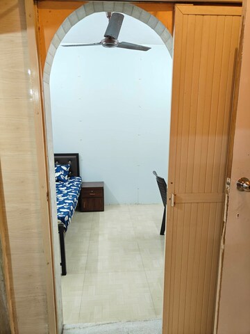 Room in  Pg at Kurla East – for Rent