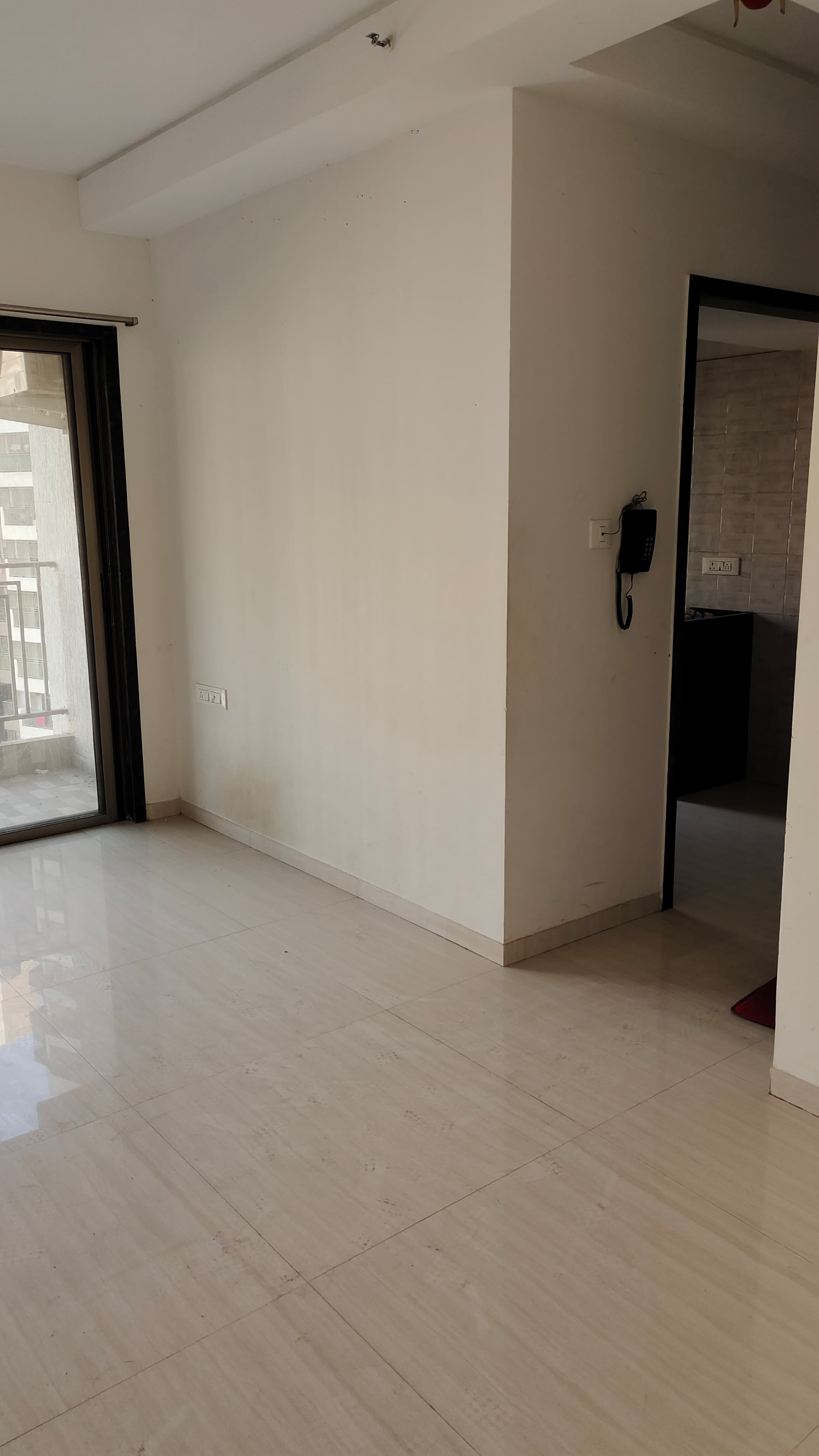 1 BHK + Extra Room Apartment For Sale in Regency Anantam